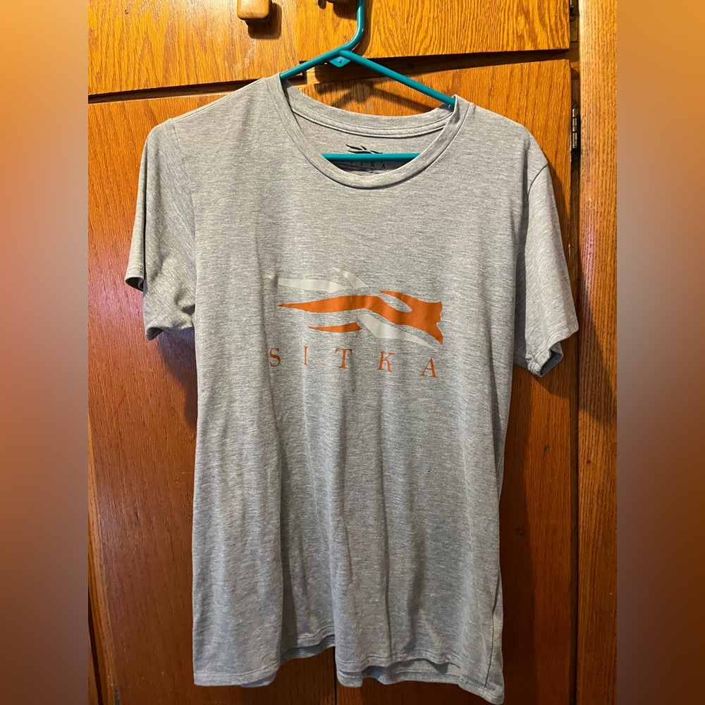 Women’s sitka tshirt